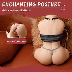 Delia Sucking Doll — photo 4